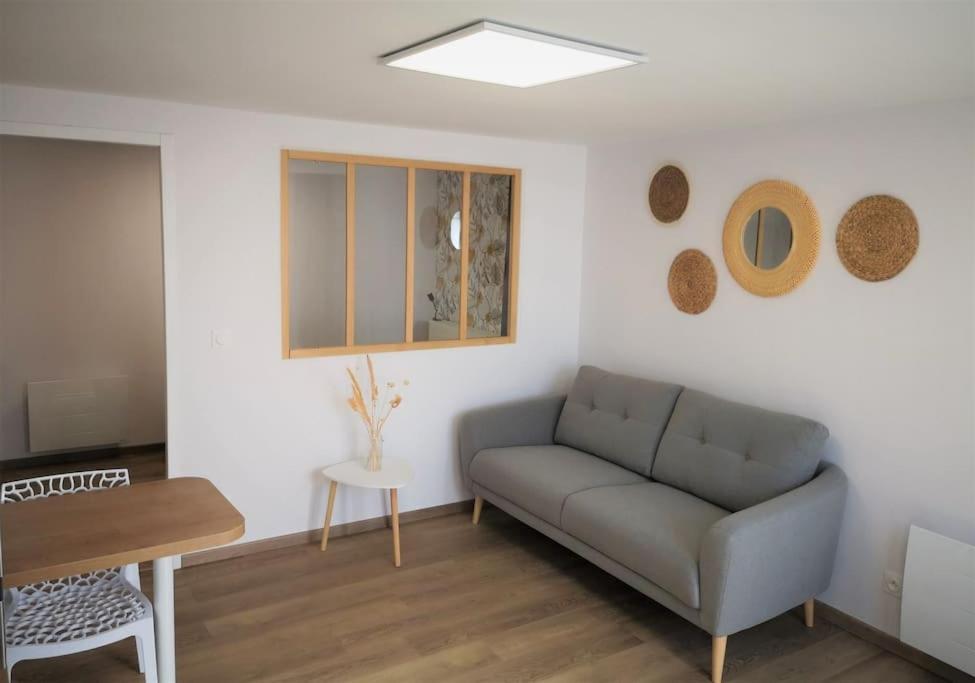 Ferienwohnung T1 Bis Proche Marais Avec Garage A Moto Bourges Exterior foto